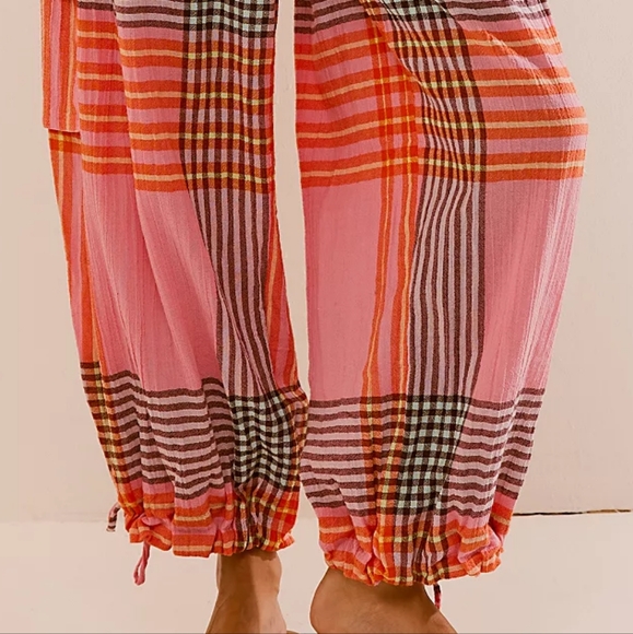 NEW Free People Craft Cargo Plaid Pants - Picture 4 of 6